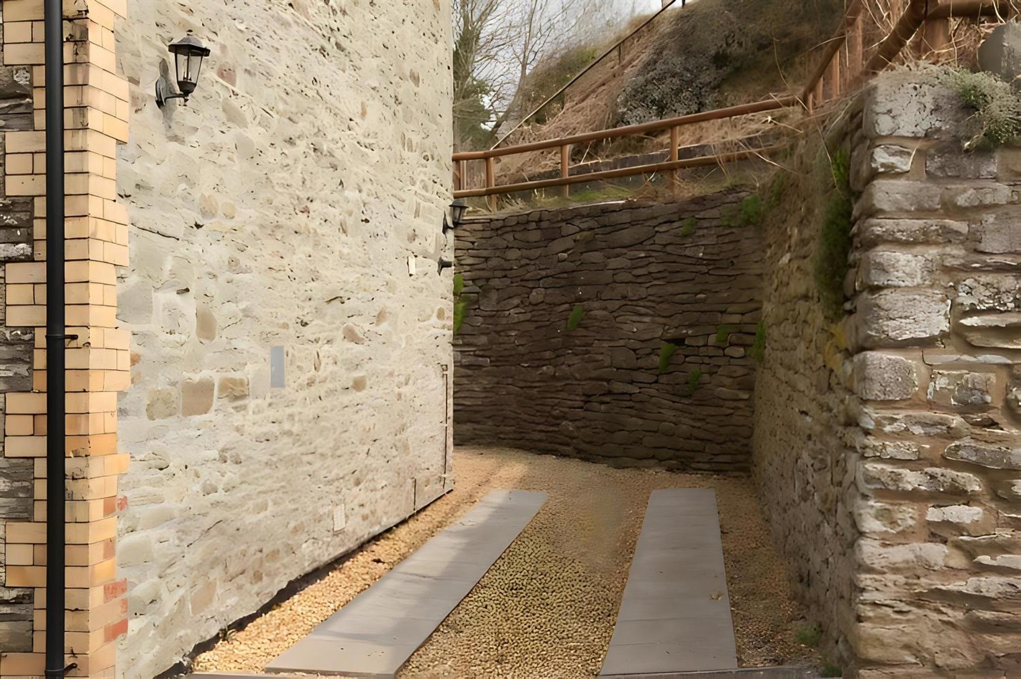 Pet-friendly Logburner Horse Stable Views